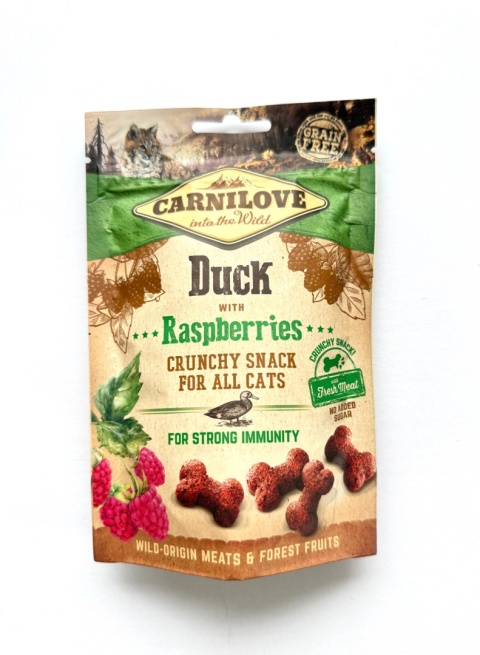 Carnilove Crunchy Snack, kaczka i maliny, 50g