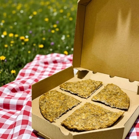 DOGY - PIZZA salami ze żwaczem 22cm