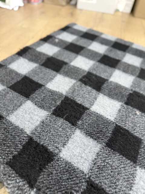 BUBA Legowisko antypoślizgowe DRY BED 28mm krata szaro-czarna 100*75 cm